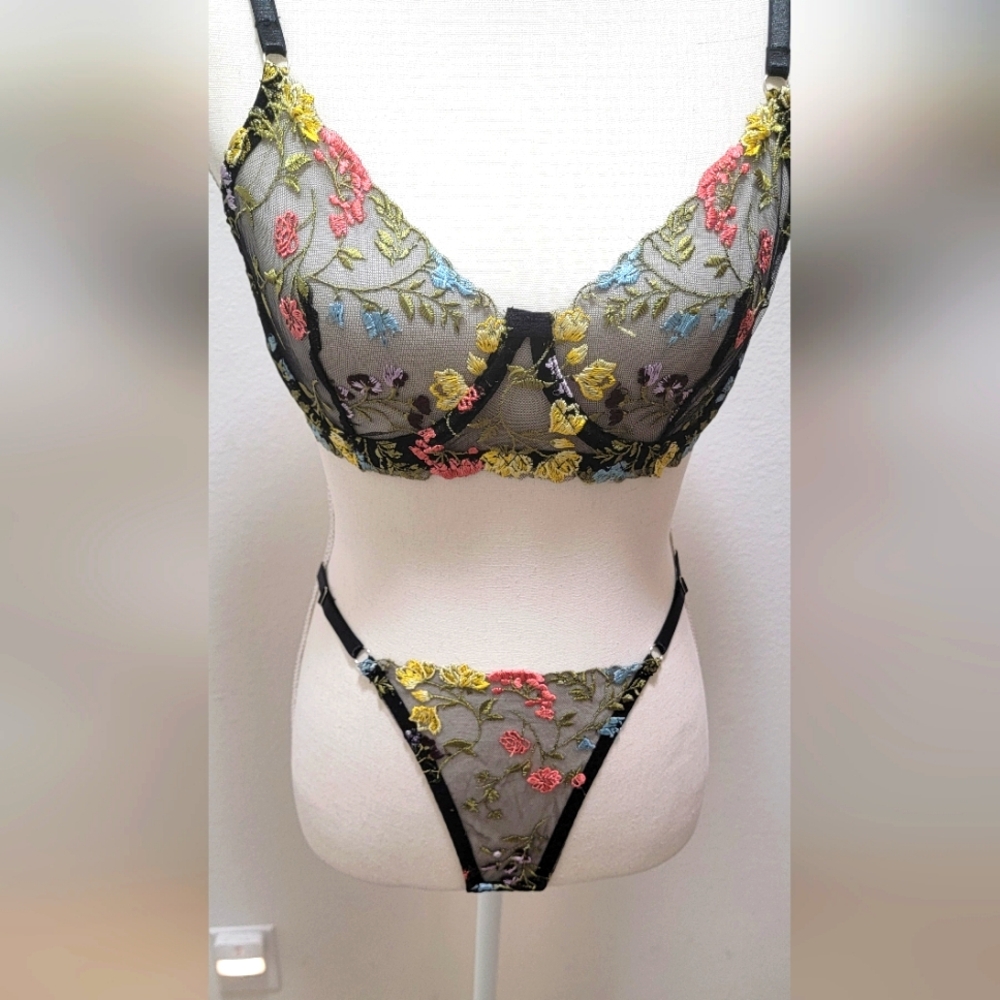 Multicolor Floral Print Ywo Piecr Lingerie